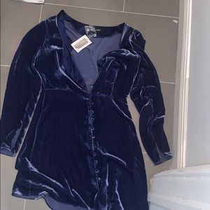 Intermix blue velvet cute dress